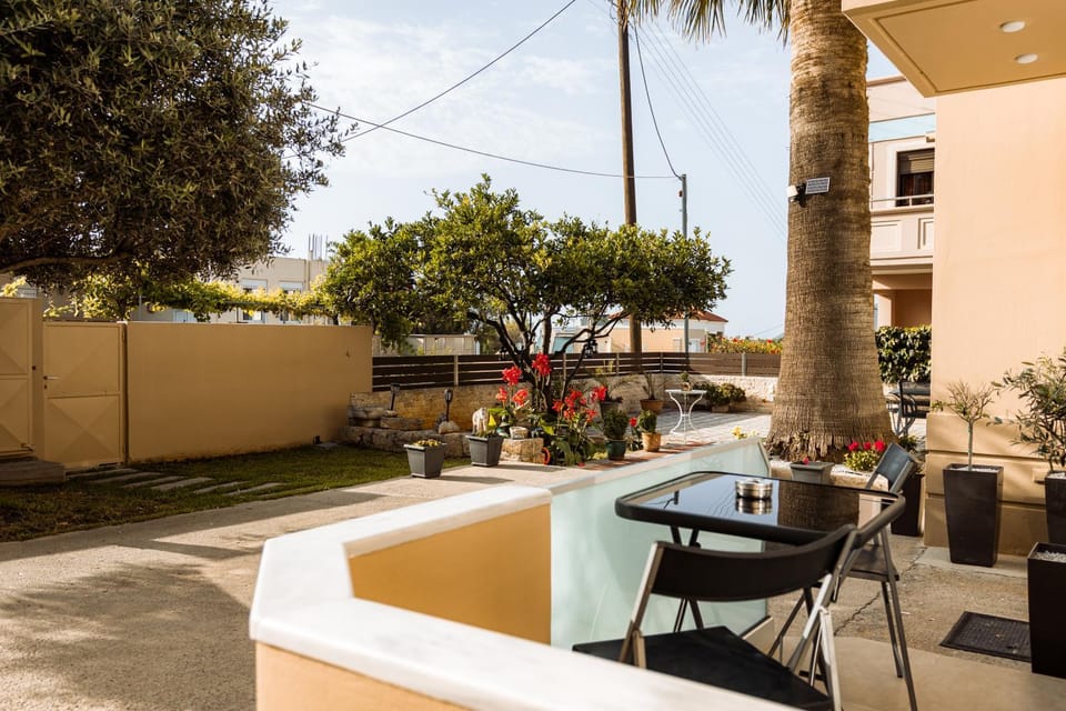 Garden, Balcony/Terrace