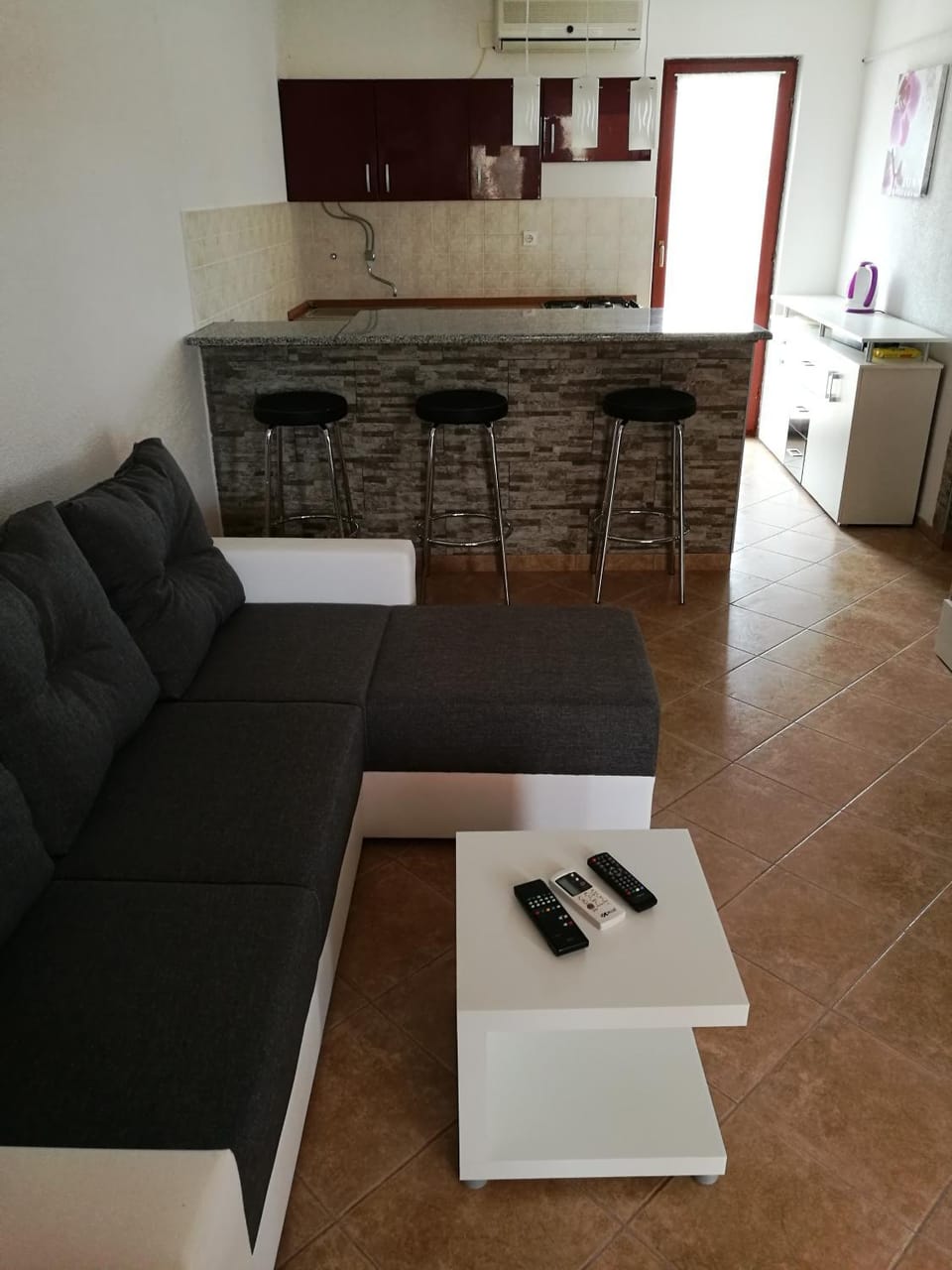 Communal lounge/ TV room, Living room, Dining area, Communal kitchen