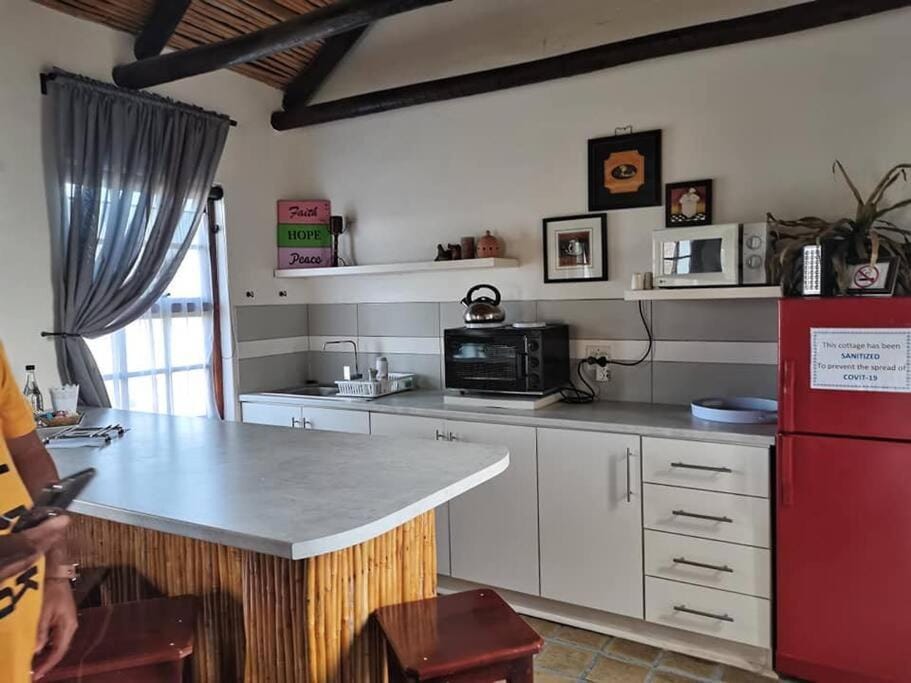 Agulhas Heights self-catering cottages BEST OCEAN VIEWS Chalet in Western Cape