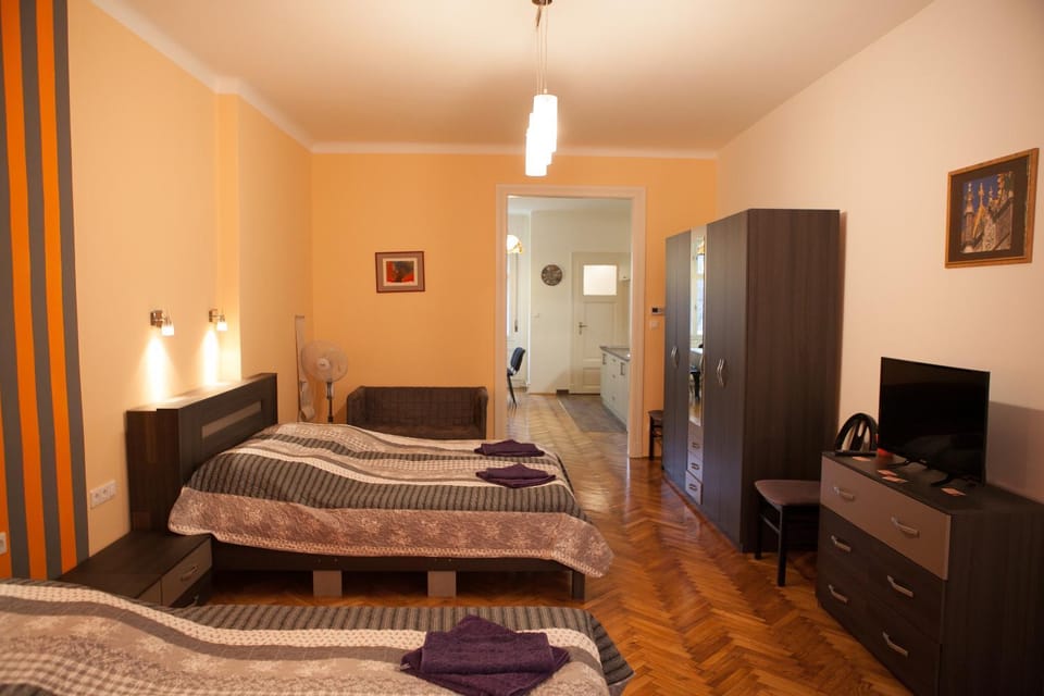 Photo of the whole room, Bedroom