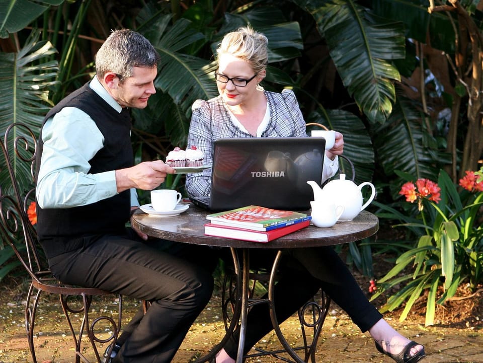 Spring, Day, People, Garden, Coffee/tea facilities, Business facilities, Guests, Garden view, group of guests