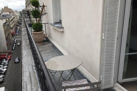 Appartement Champs Elysées Apartment in Paris