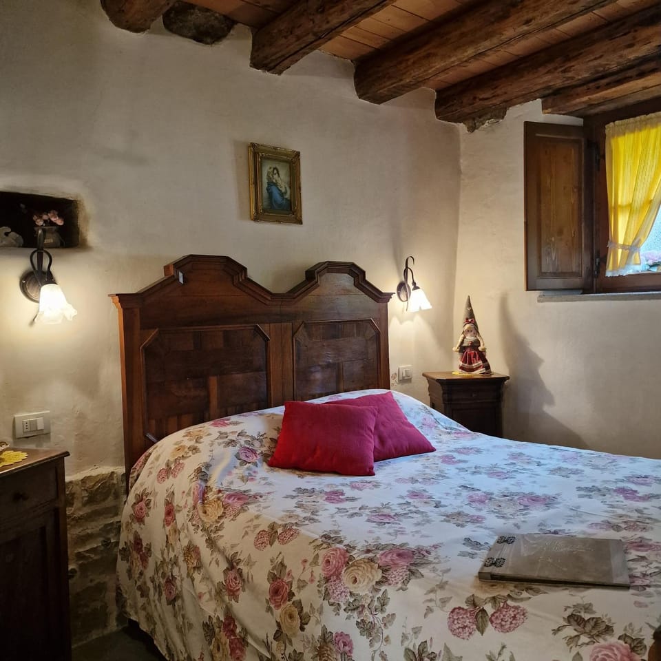 B&B Santa Brigida Bed and Breakfast in Lombardy