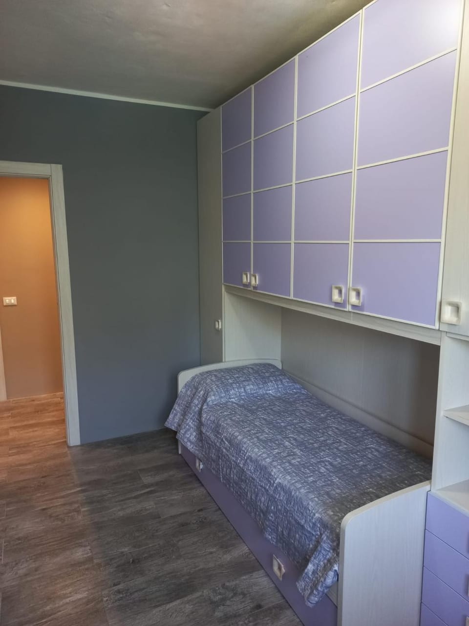 Giardino sul lago, La Vigna House in Canton of Ticino