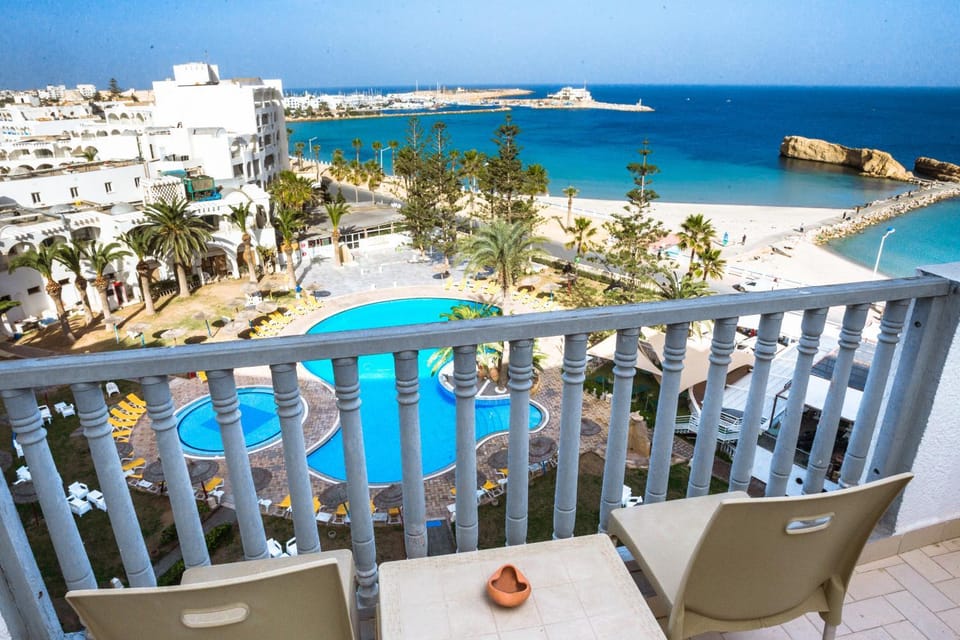 Patio, Day, View (from property/room), Balcony/Terrace, Pool view, Sea view, Quiet street view