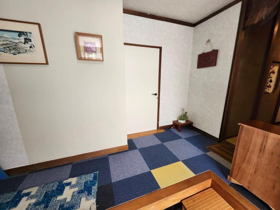 Guesthouse Face to Face Bed and Breakfast in Shizuoka Prefecture