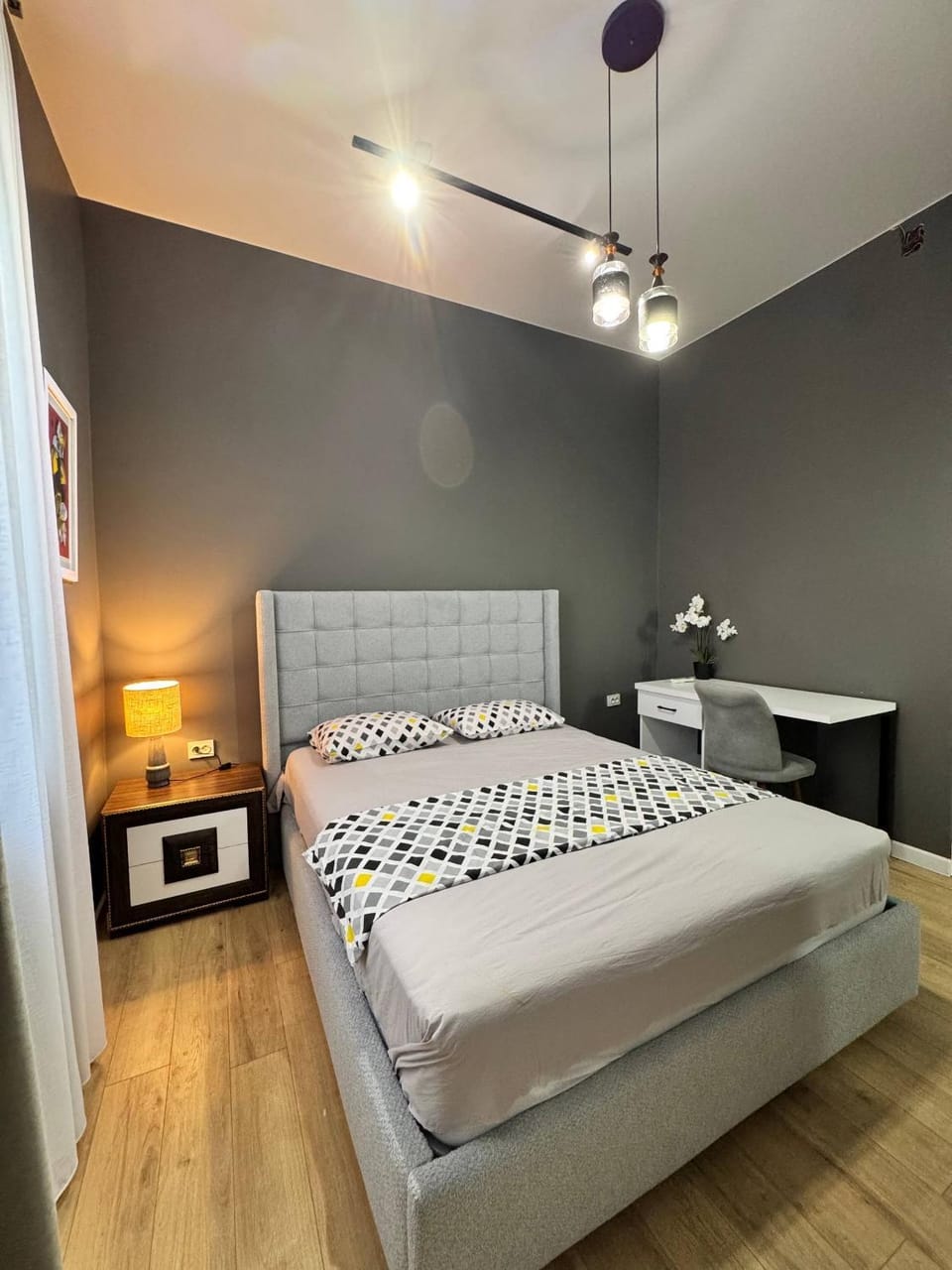 Bed, Bedroom