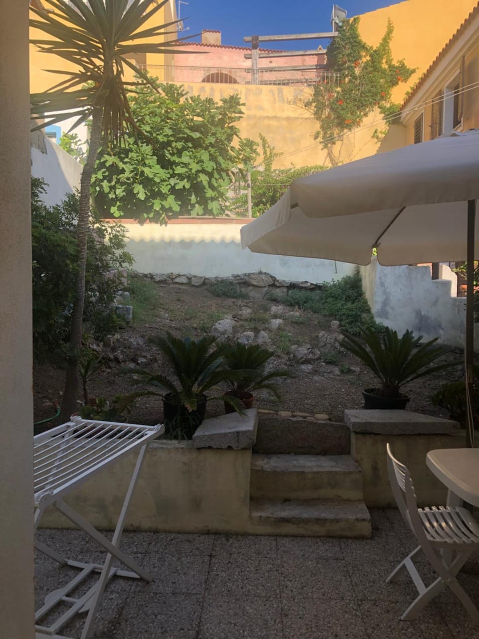 Appartamento VERDE a Santa Teresa Gallura con POSTO AUTO in GARAGE e con giardino House in Santa Teresa Gallura