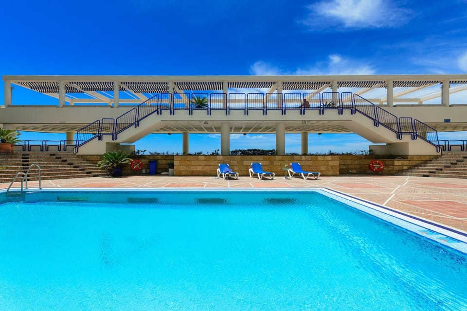On site, Swimming pool