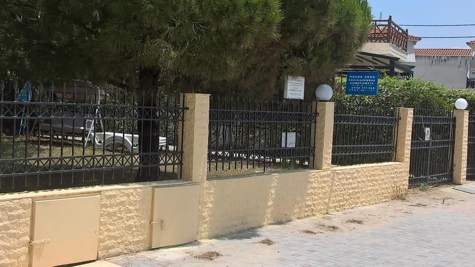 Facade/entrance, Property logo or sign, On site