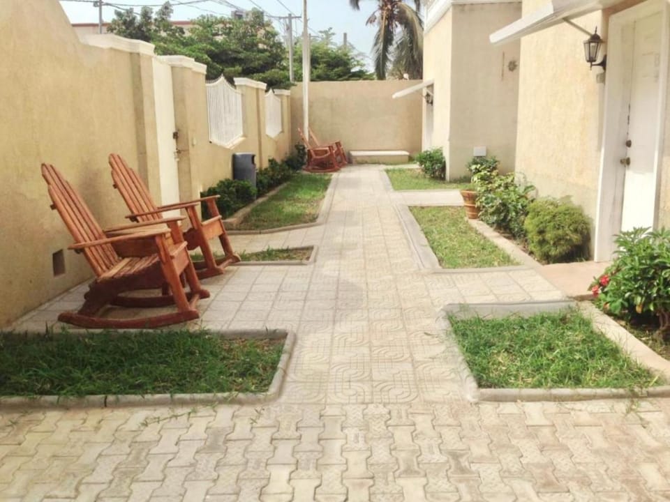 Summer Grove Villa Apartment in Senegal