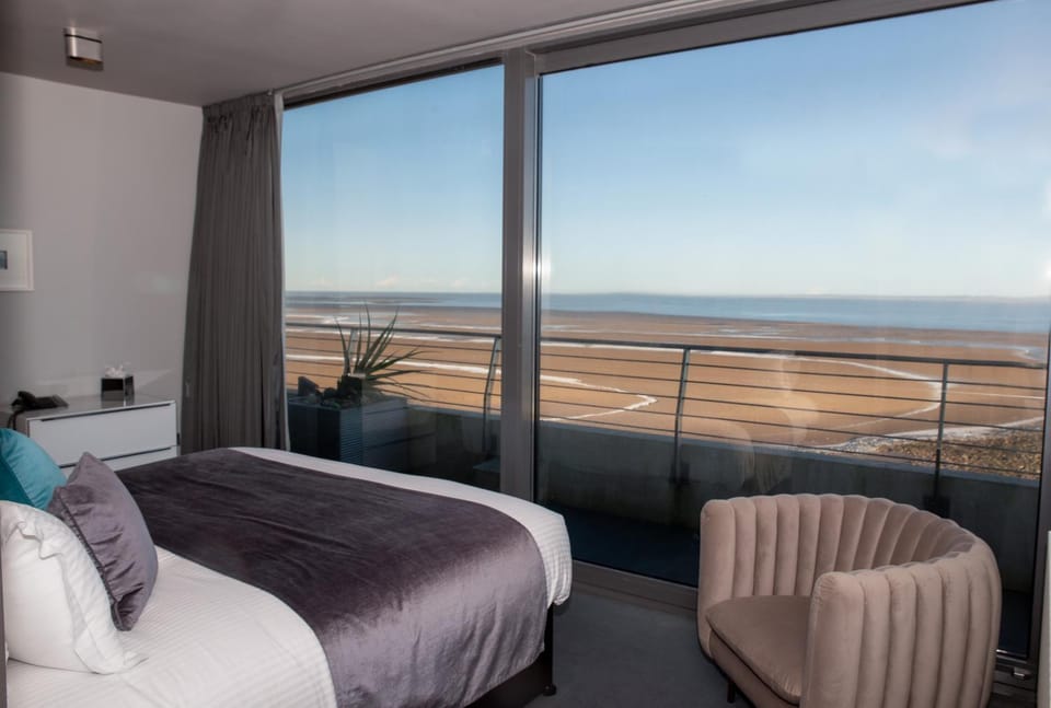 Bedroom, Sea view