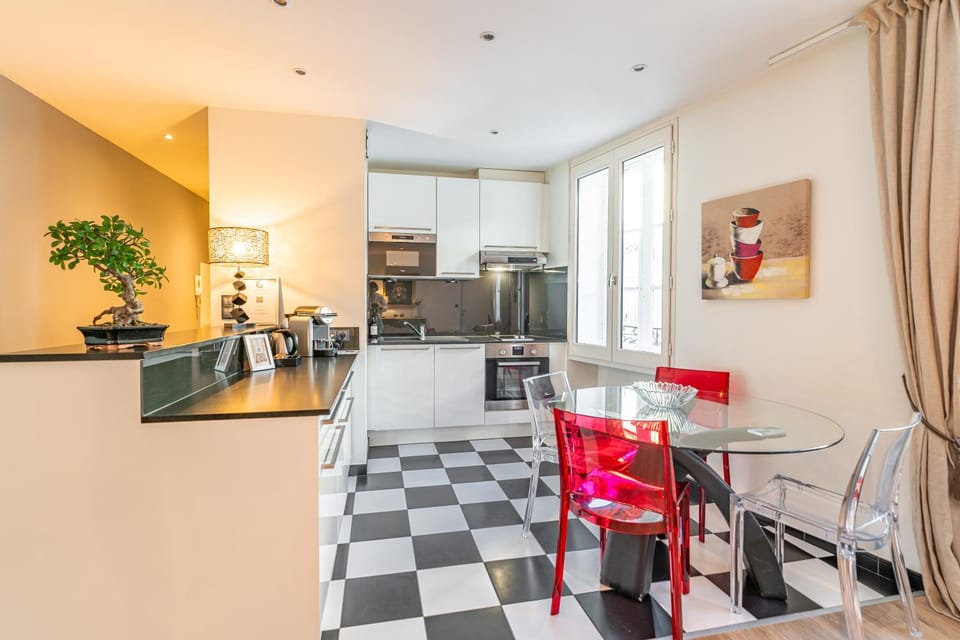 Superbe appartement de 2 chambres au cœur du quartier Gambetta Apartment in Bordeaux