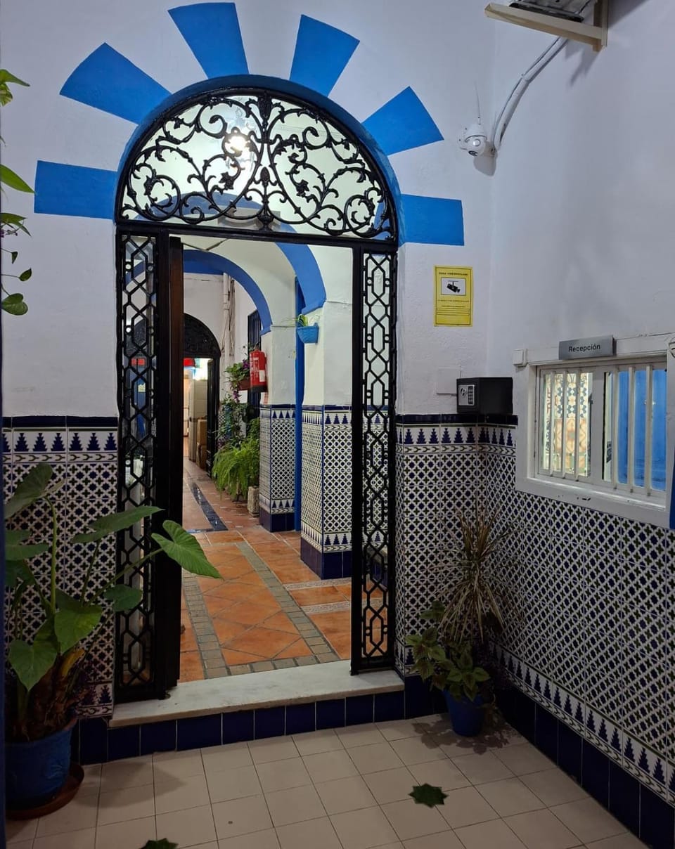 Facade/entrance, Lobby or reception