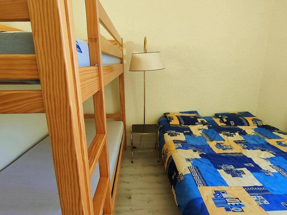 Appartement 2P au Centre de Cauterets, Balcon Sud - FR-1-234-130 Apartment in Cauterets