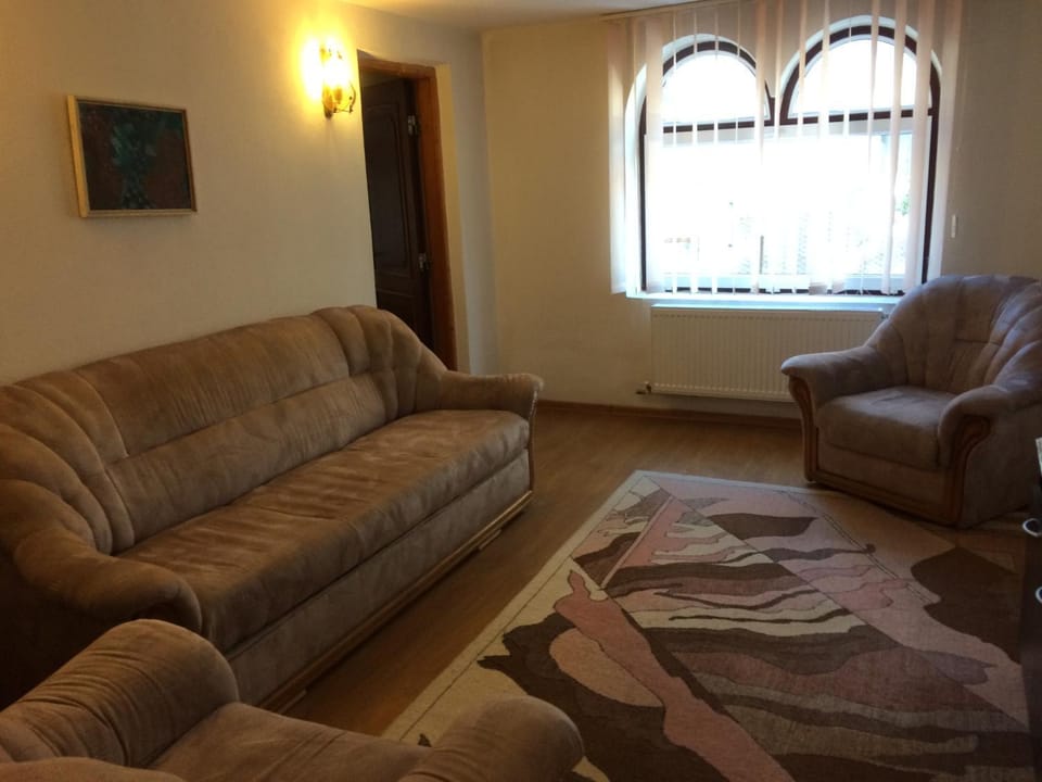 Pension Casa Alba Bed and Breakfast in Romania