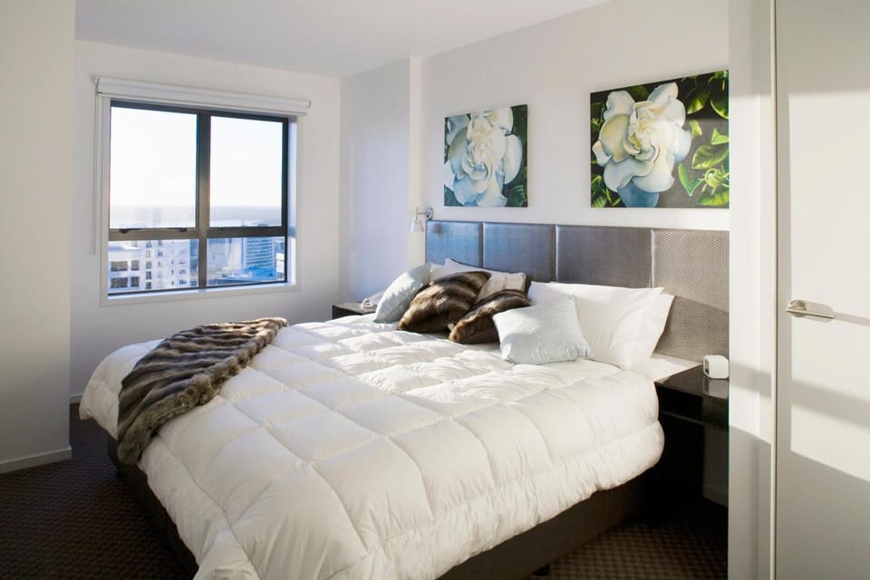 Bed, Landmark view