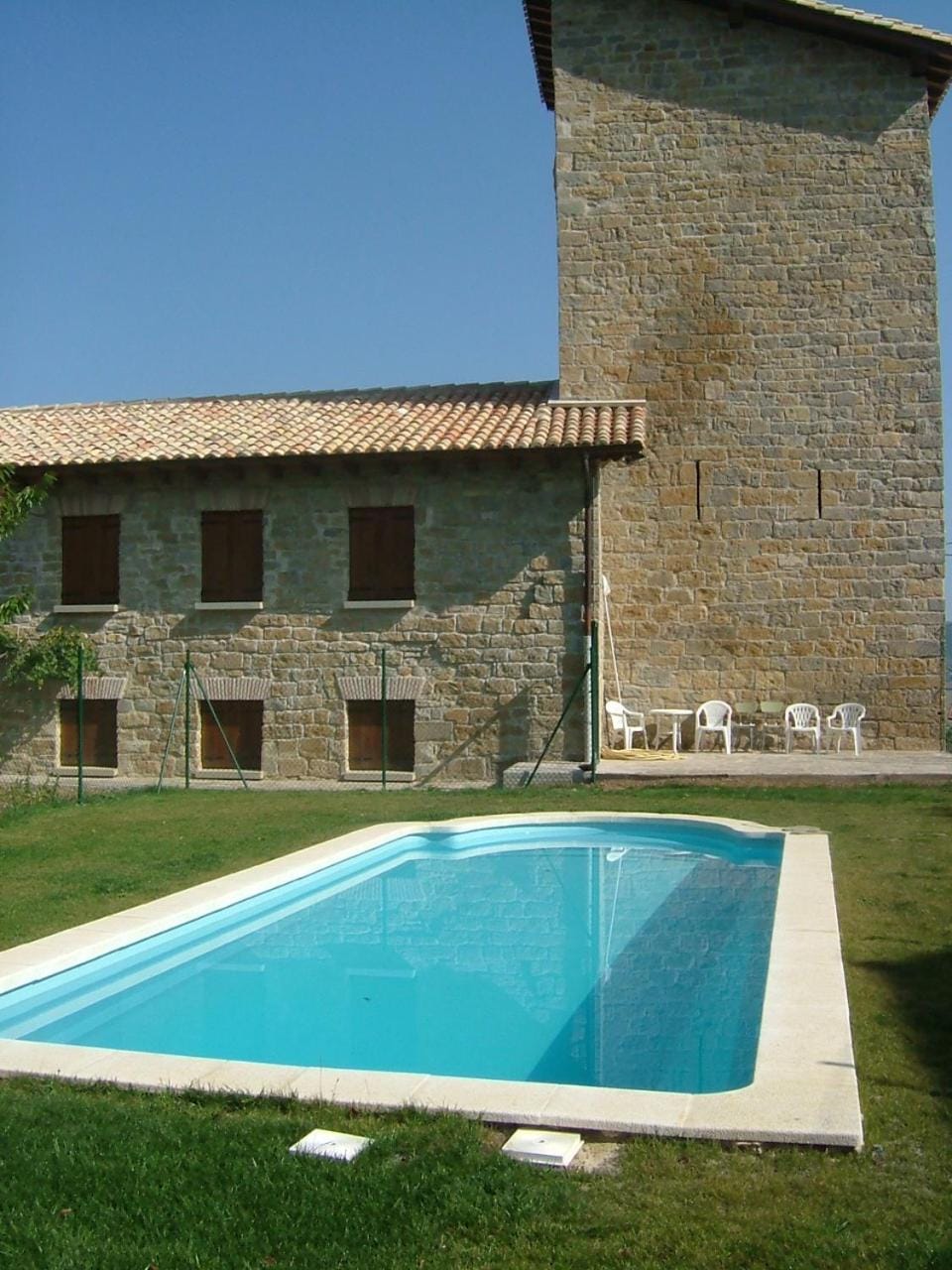 Swimming pool