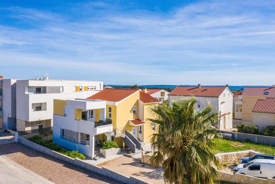 Neighbourhood, City view, Street view