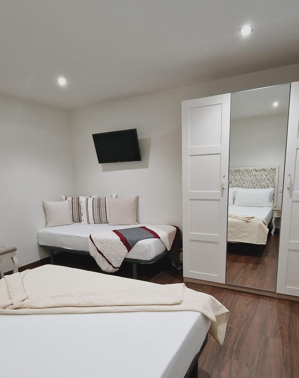 Communal lounge/ TV room, Bedroom