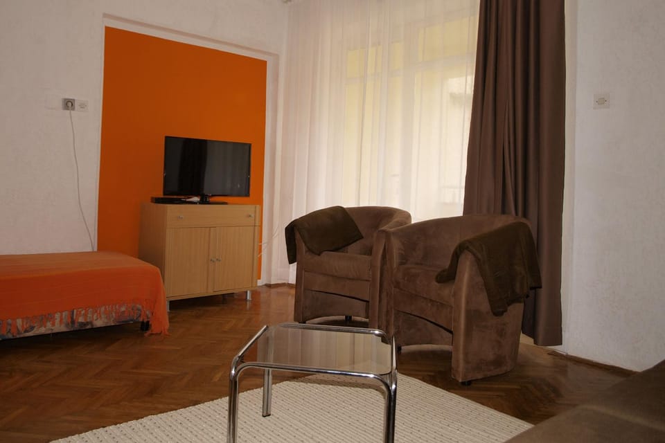 TV and multimedia, Living room