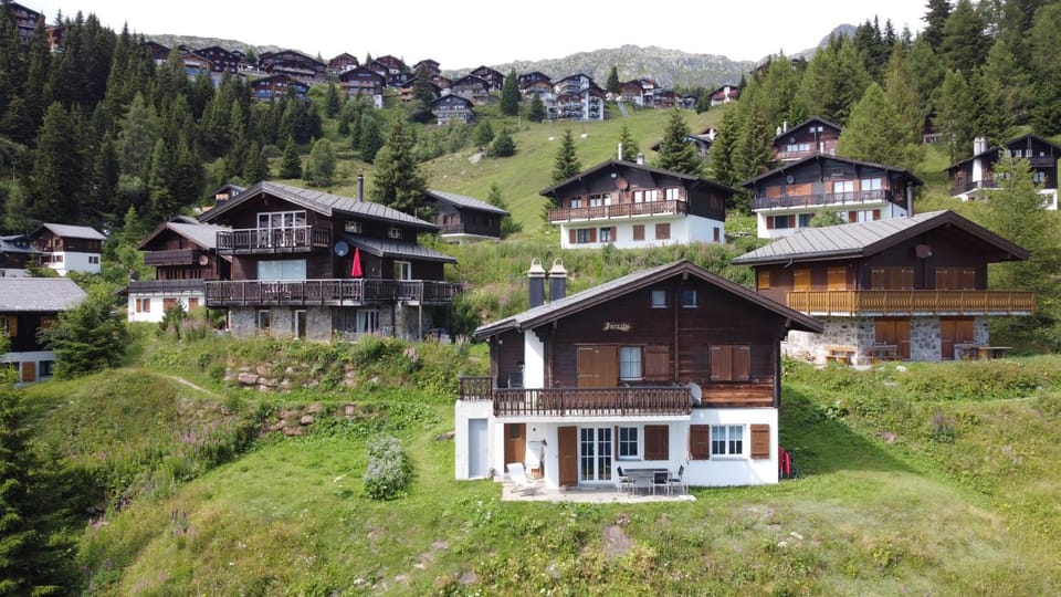 Property building, Spring, Day, Natural landscape