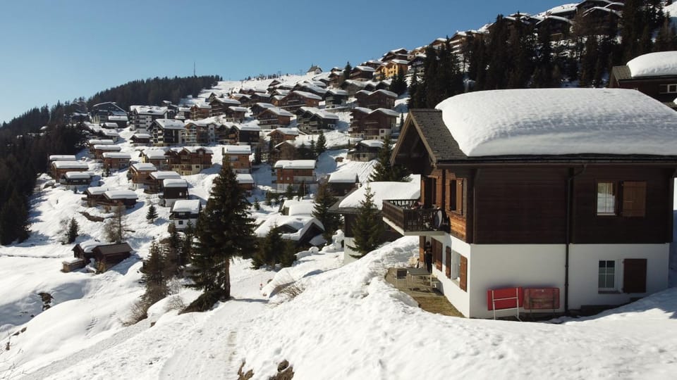 Property building, Day, Natural landscape, Winter