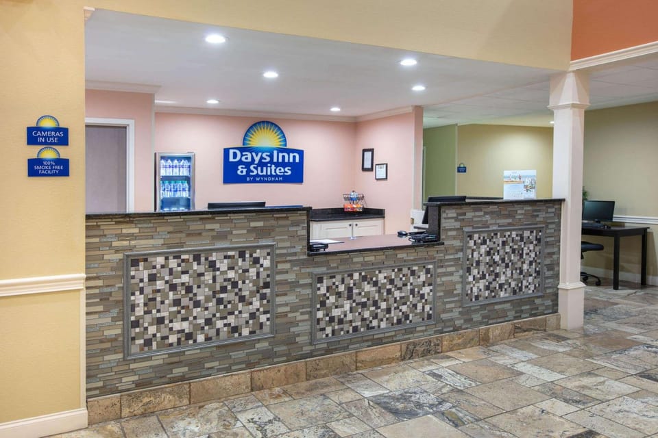 Lobby or reception, On site