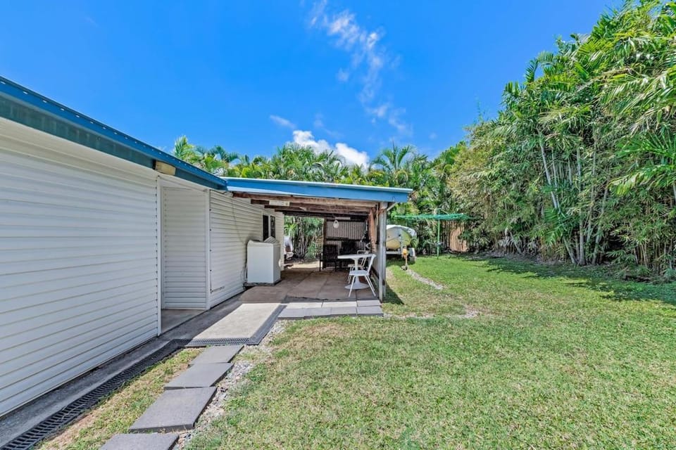 Airlie Getaway - Airlie Beach House in Airlie Beach
