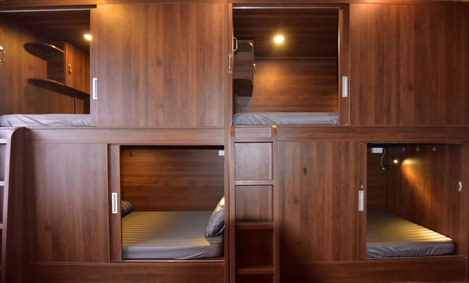 bunk bed