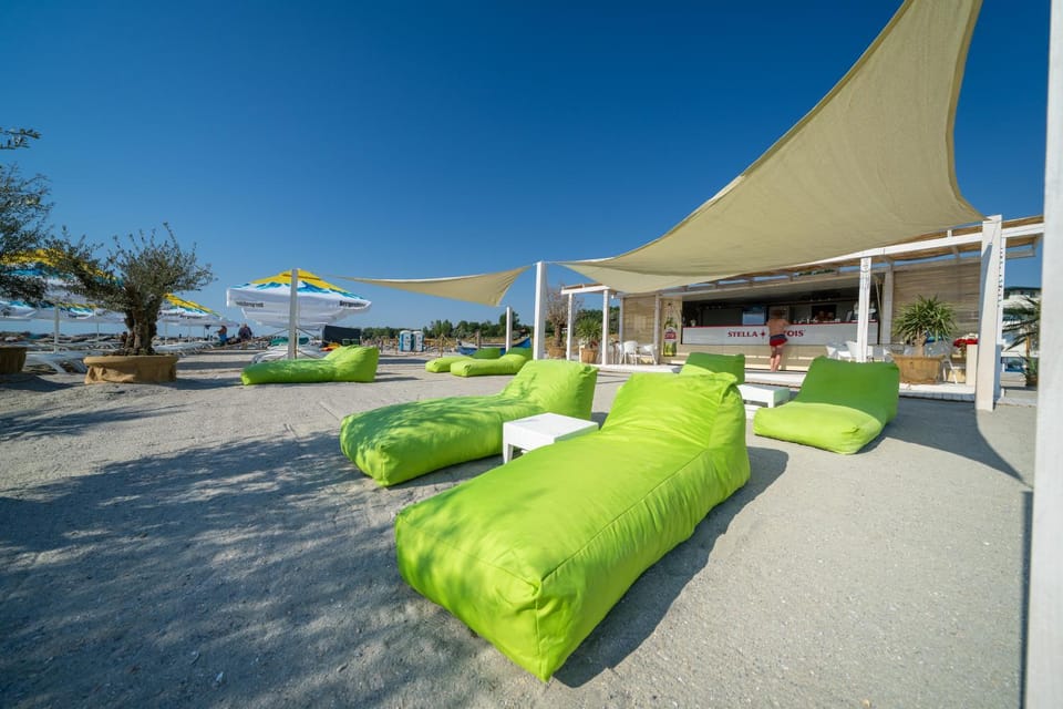 Lounge or bar