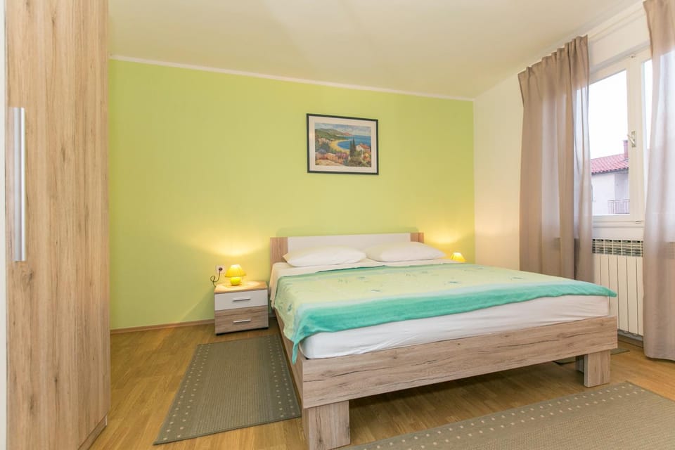 Bed, Balcony/Terrace, Bedroom, Garden view, Mountain view