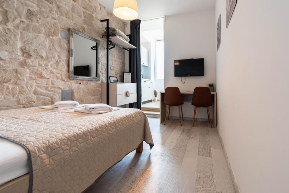 Center Studios Apartments Pula Bed and Breakfast in Pula