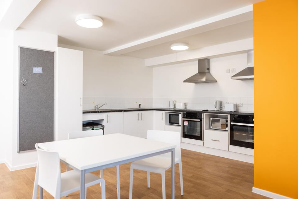 Prince Consort Village in West London Apartment in London