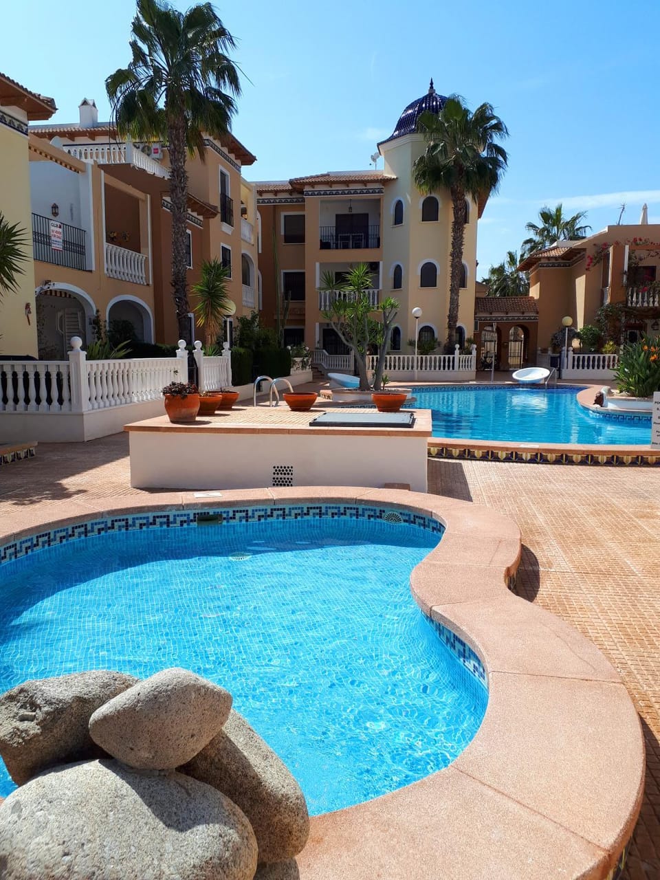 Garden, Swimming pool
