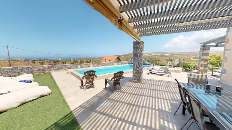 Anna Luxury Villa by Cretevasion Villa in Crete