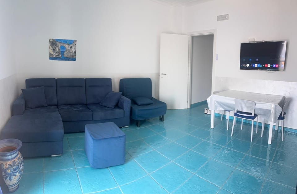 Luisa apartments, Coastal escape on the Amalfi Coast! Apartment in Furore