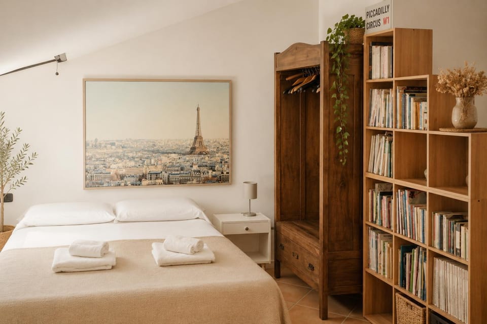 Bed, Bedroom, locker