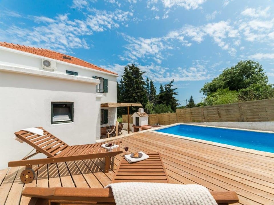 Patio, Balcony/Terrace, Swimming pool