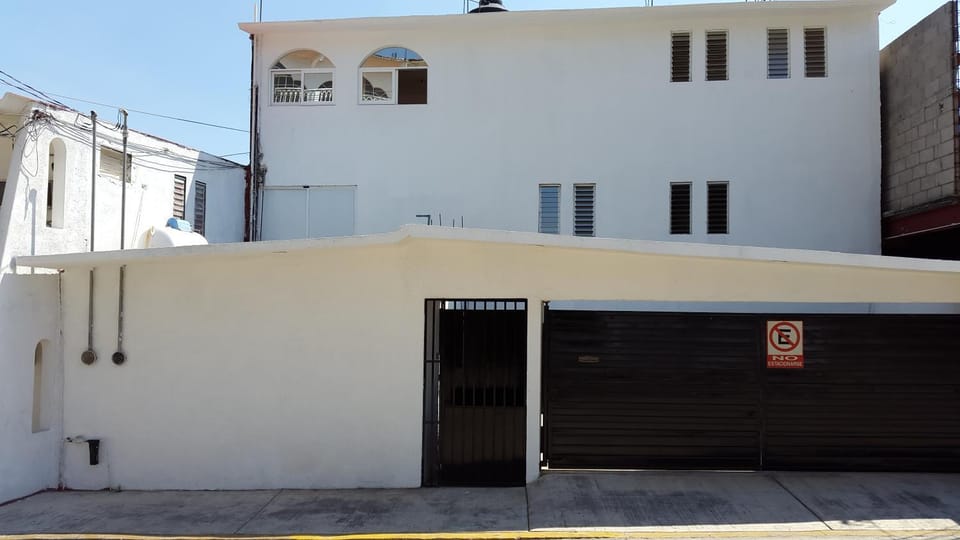 Property building, Facade/entrance, Off site