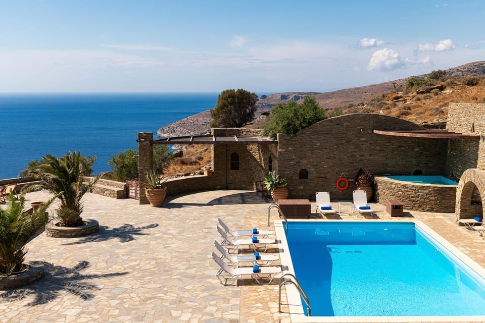 Patio, Natural landscape, Hot Tub, Sea view, Swimming pool