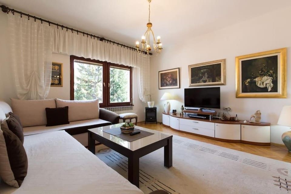 Old Town House in Sarajevo Apartment in Sarajevo