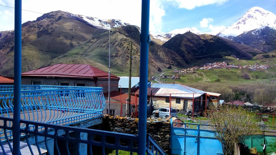 Balcony/Terrace, Mountain view