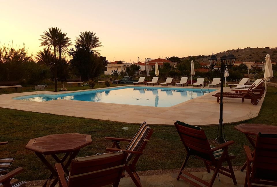 Patio, Garden, On site, Swimming pool, Sunset