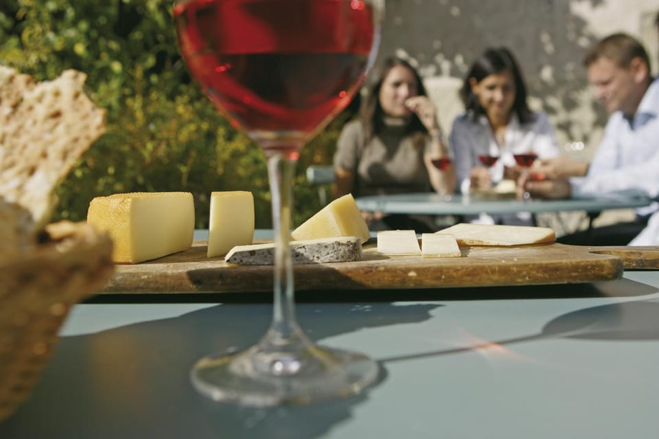 Day, Alcoholic drinks, group of guests
