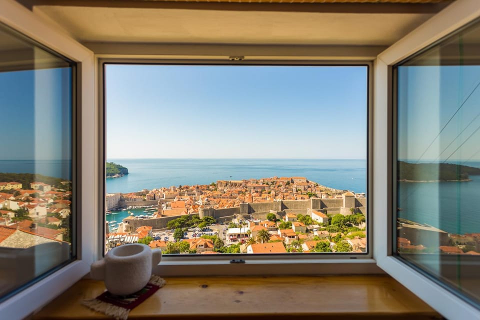 View (from property/room), City view, Sea view