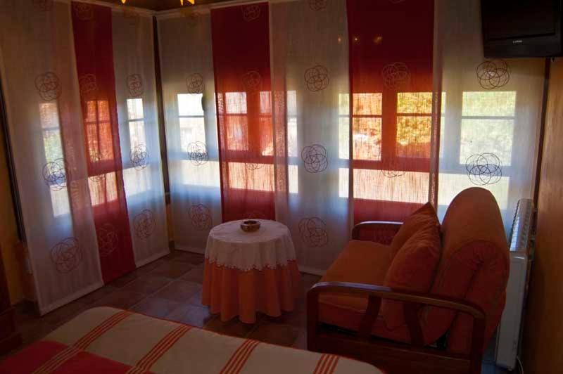 Casa Rural Dos Infantas Las Lilas Country House in Senabria