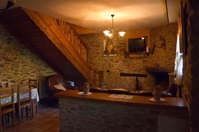 Casa Rural Dos Infantas Las Lilas Country House in Senabria