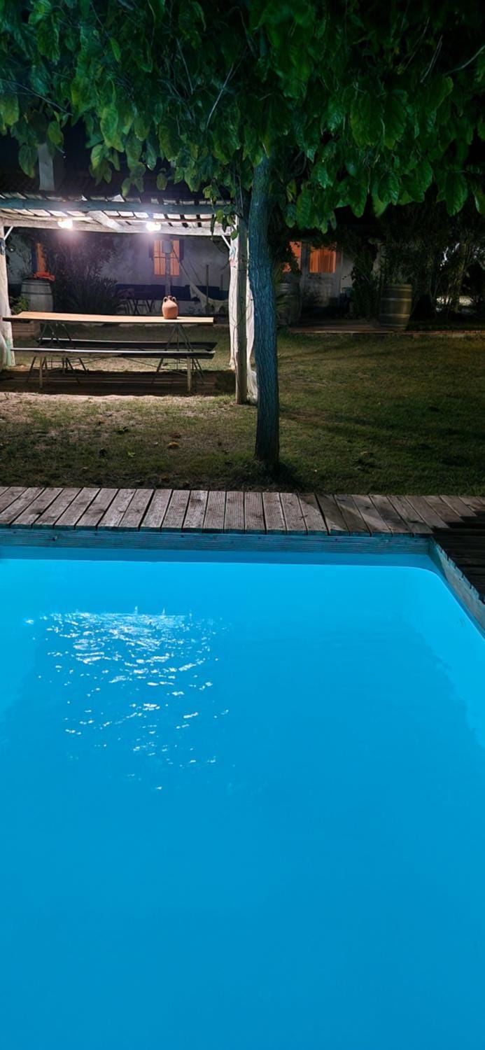 Night, Pool view
