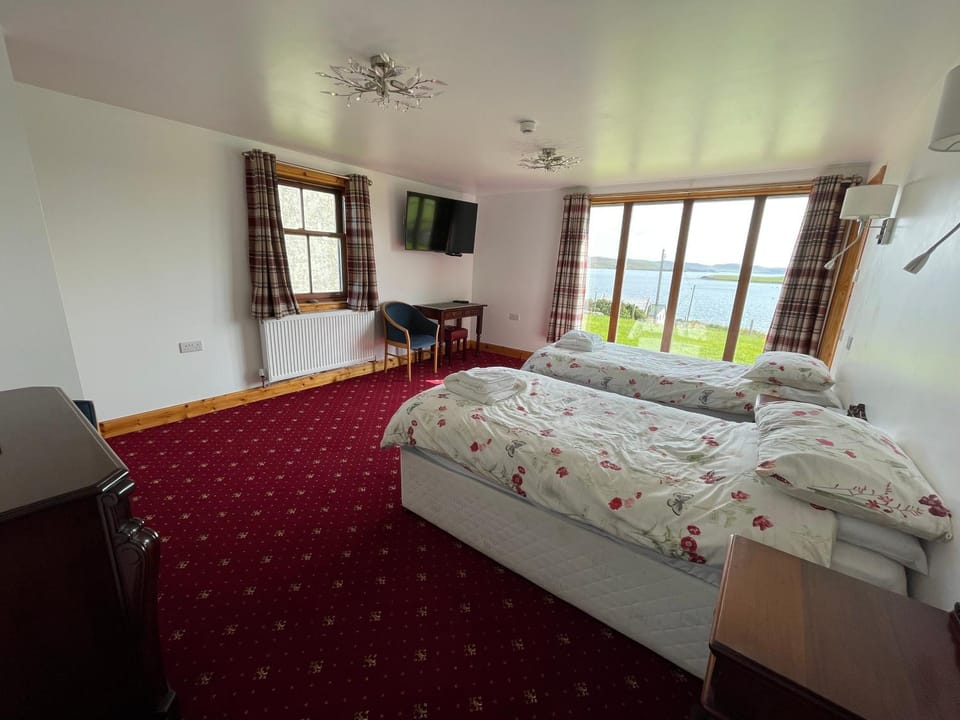 Bed, Photo of the whole room, Bedroom, Sea view